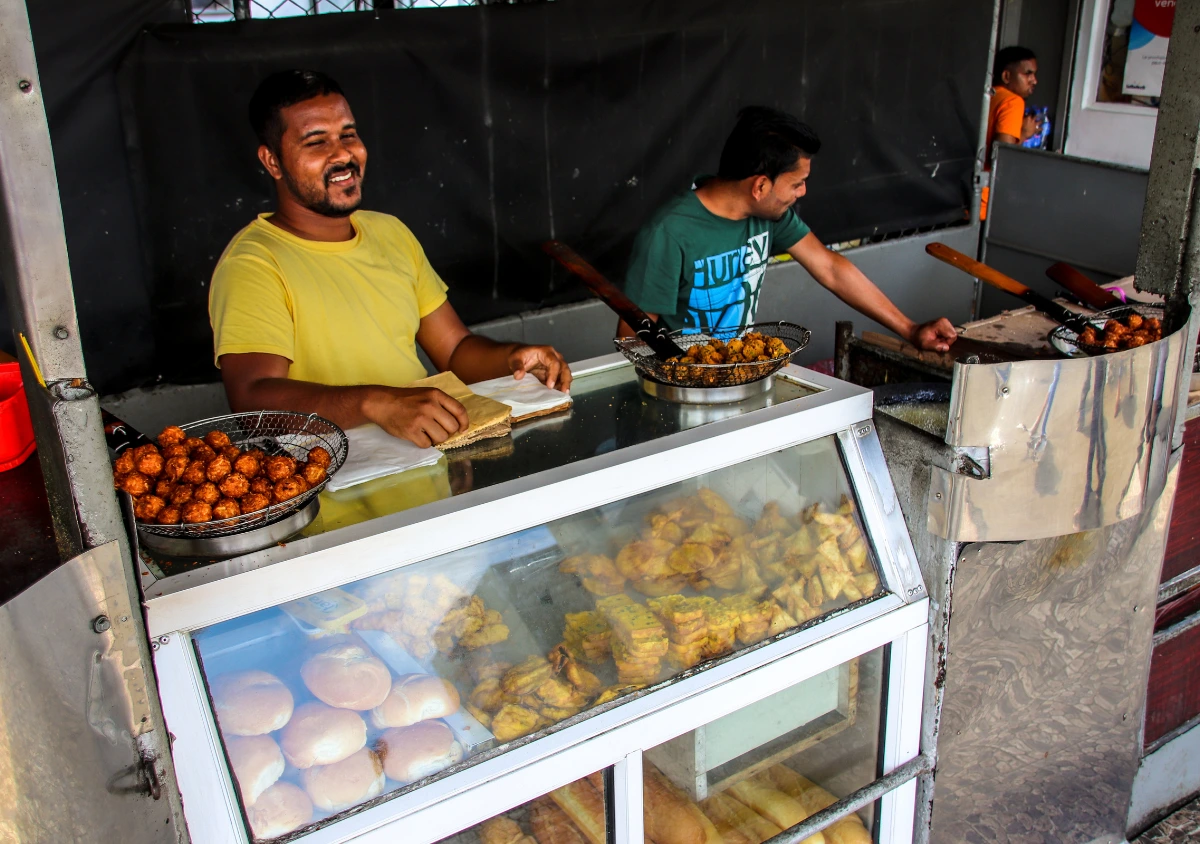 Street vendors in Chemin Grenier village
